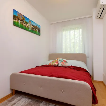 Lily By Interhome Apartment *